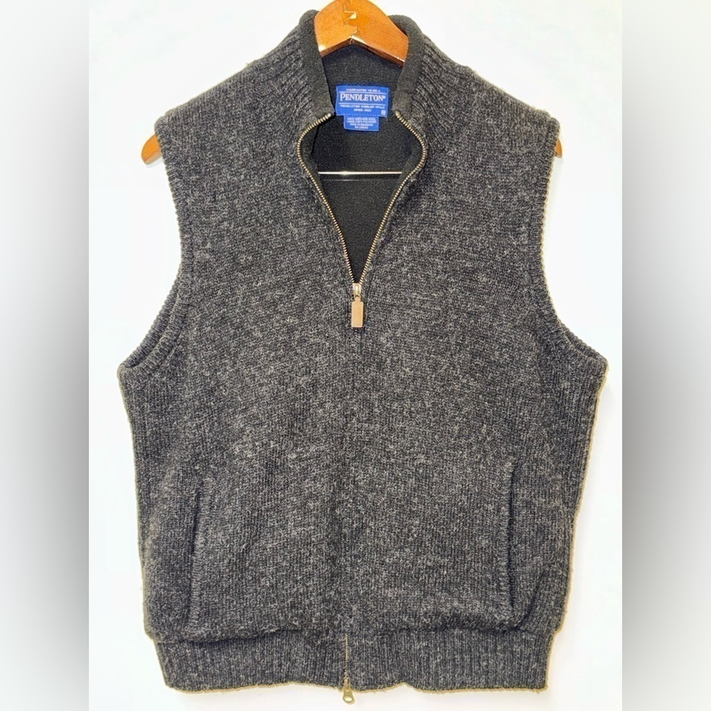 Pendleton Men's Shetland Wool Zip-Up Sweater Vest Size Medium